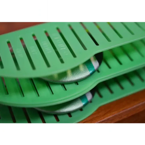 Onkipohja virtaavan veden kohoille. Pituus 42cm. Pakkauksessa on 4kpl